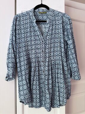 Rock Flower Paper Blue White Tile Print Rayon Tunic Blouse M Boho